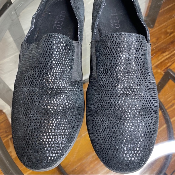 vaneli slip ons
